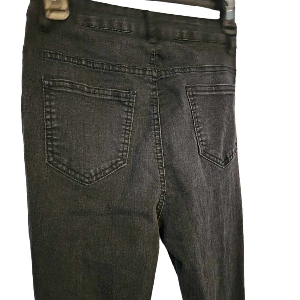 EUC Shein Black "torn" design jeans - Picture 4 of 5